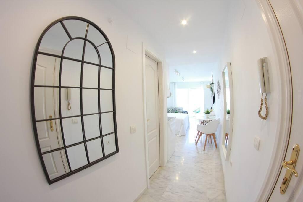 شقة Torremolinos - New Central Studio Plata With Balcony المظهر الخارجي الصورة