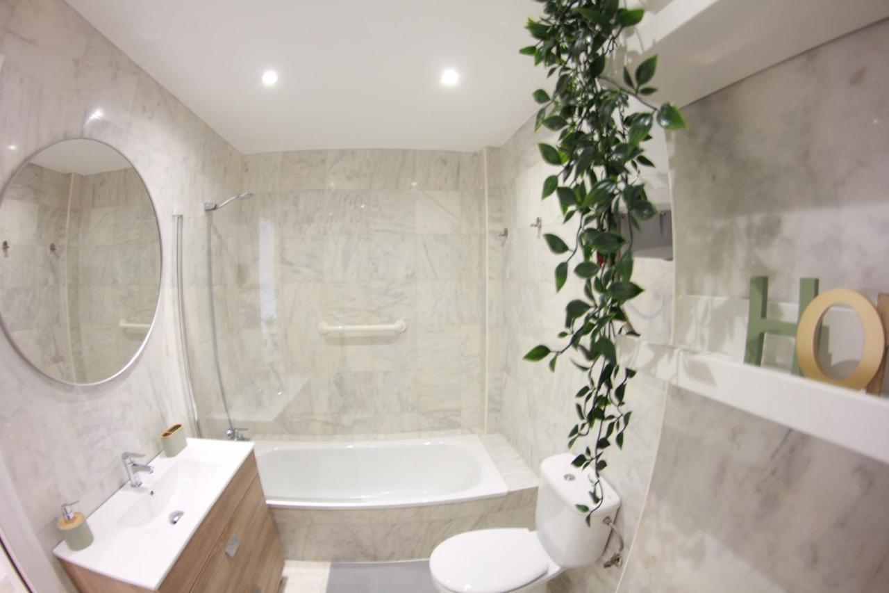 شقة Torremolinos - New Central Studio Plata With Balcony المظهر الخارجي الصورة